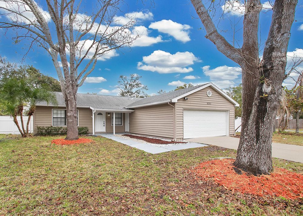 trevisuality_6201_cedarbrook_drive_north_pinellas_park_front_of_house_-_01_569